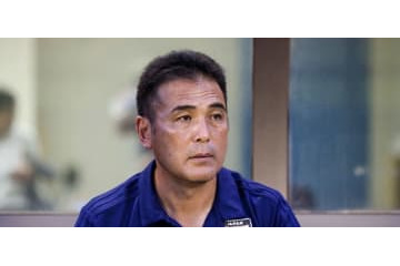 日本の“宝石”が危うく大けが！北朝鮮MFの踏み付けが危険だった 画像