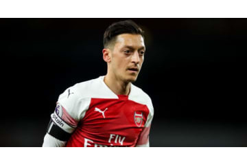 エジル、アジアからの「週給1.4億円」オファーを断っていた 画像