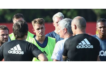 ユナイテッドは「正しい決断」をするべし…あのヤヌザイが意味深な指摘 画像