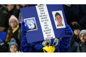 獲得したFWサラが行方不明になったカーディフ、移籍金に難色…勝点没収も？ 画像