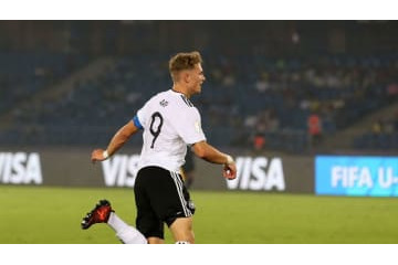 バイエルン、ハンブルガーから19歳の超新星を獲得！異例の「加入時期は未定」 画像