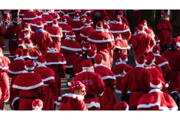 サッカーファンが合唱する野太い「ラスト・クリスマス」が拡散される 画像
