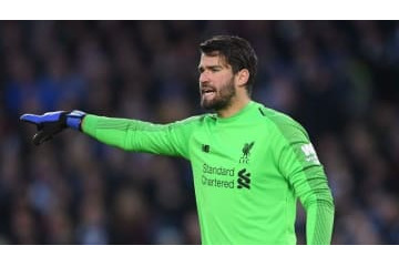 アリソン、ギターと歌の実力はいかに？地元音楽家とセッション 画像