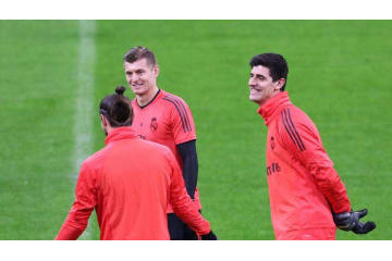 クルトワが明かす、「レアル選手の夕食会に来なかった2名」とは 画像