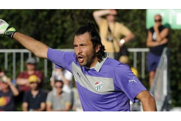 中田ヒデの元同僚S・フレイ、病気で死にかけていた 画像