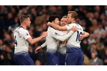 ソン・フンミンの歴史的一発！トッテナム監督、新本拠地での初勝利に感涙 画像
