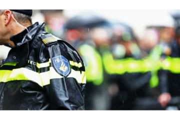 警察やりすぎ？CLアヤックス対ユーヴェの取締り、市長が調査 画像