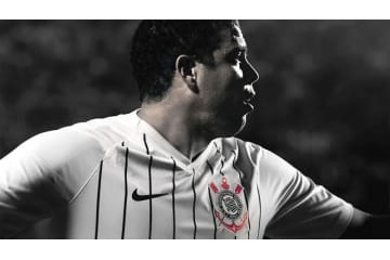 コリンチャンス、「あの怪物を讃える」2019新ユニフォームを発表！ 画像