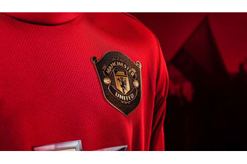 マンチェスター・ユナイテッド、2019-20新ユニフォーム発表！新背番号も掲載 画像