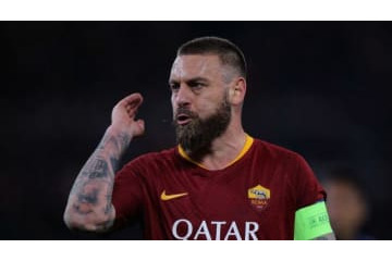 デ・ロッシ、ローマ退団に動揺…「まだサッカーがしたい」 画像