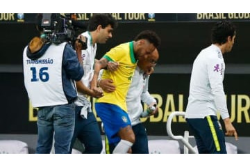 ネイマールの怪我、最悪なら来季序盤まで離脱か 画像