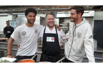 バイエルンMF「僕はヴィーガンだ。だけど肉も食べる」どういうこと？ 画像