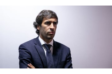 久保建英を指導するかも？ラウールやシャビ・アロンソらの「集合写真」 がすごい 画像