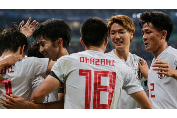 三好が鮮烈2ゴール！日本代表、強敵ウルグアイとの死闘は引き分けに 画像