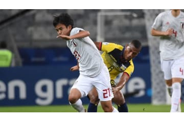 久保建英、メッシみたいな倒れないドリブルもやってた 画像