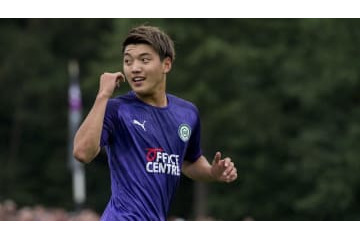 これぞ堂安律！開幕前に炸裂した左足アウトの「超一撃」を見よ 画像