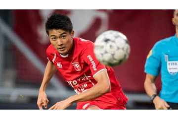 中村敬斗が煌めいたPSV戦、国内記録の「大迫力映像」がこれ 画像