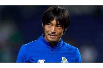 帰国の中島翔哉、練習にまだ戻らず！ベンフィカ戦は欠場へ 画像