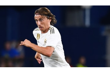 ミラン、モドリッチ移籍を狙うも獲得できず！ボバンが明かす 画像