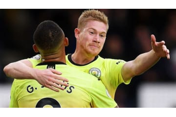 ウイイレ2020の「最強ミッドフィルダー」TOP7 画像