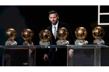 メッシ告白！「ロナウドにバロンドールで並ばれて傷ついた」 画像