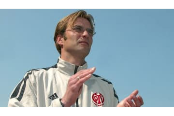 決めたのは「あの名監督」22年前のスーパーすぎるゴールが超話題！ 画像