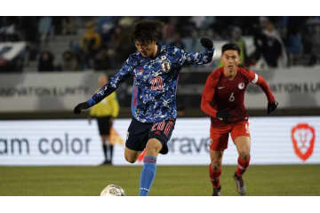 日本代表、E-1で香港に大勝！小川航基がデビュー戦ハットトリック達成 画像