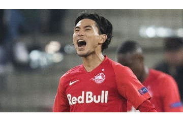 キレッキレの南野拓実、ナポリ相手の「超速持ち出し＋シュート」がこれ 画像