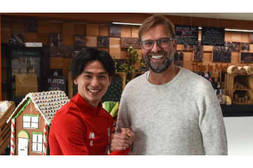 南野のリヴァプールデビューはいつか　クロップ監督はこう答えた 画像