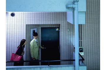 代官山のマンションの402号室。限られた者だけが知る8席のカウンターイタリアンが艶っぽい！ 画像