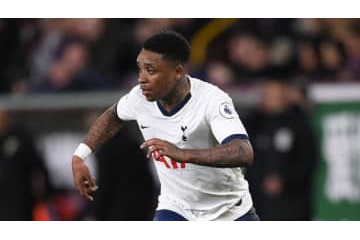 トッテナム、新加入FWも長期離脱…モウ監督の「だから何だ？」発言も話題に 画像