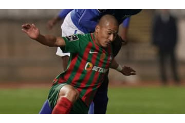 前田大然、欧州でも違いを生み出す「圧巻スピード」がこれだ 画像