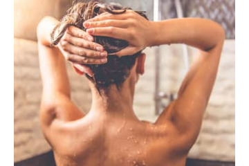 いつもと違うコードの巻かれ方。彼氏の家で女の影を見た時、アラサー女がとるべき行動 画像