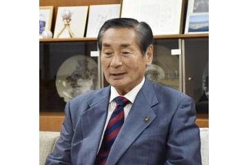 河井克行前法相、大竹市長に封筒 画像