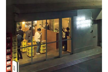 酒屋の倉庫をお洒落にリノベーション！イマドキの立ち飲みはセンスが光る！ 画像