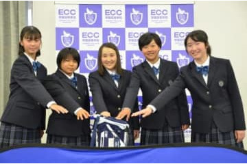 英語を学び大阪から世界へ！　ECC学園高がゴルフ部を創部、メジャー覇者からのエールも 画像