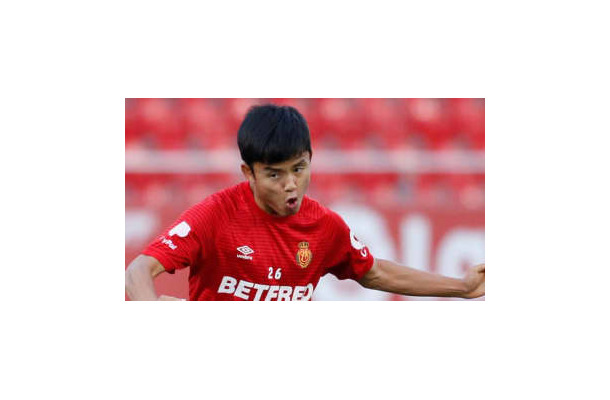久保建英、15歳の天才児と足でキャッチボールするとこうなる