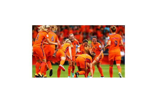 オランダサッカー、女子選手の男子チーム参戦を実験的に始める