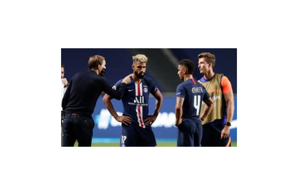 PSG監督、マスクしてない相手コーチに怒る！？「問題シーン」がこれ