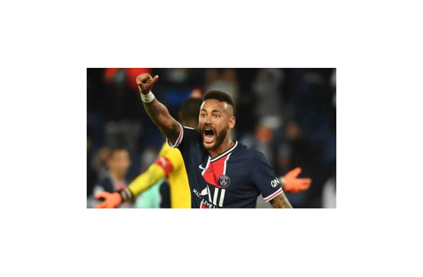 退場のネイマール、7試合の出場停止も　人種差別の証拠なし？