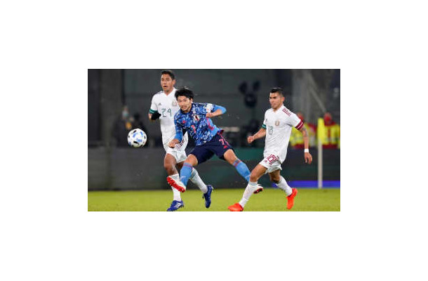 日本代表、濃霧のメキシコ戦に2-0で敗れる　失点シーンはこんな感じ