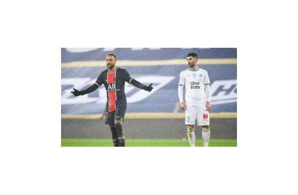 ネイマールvsA・ゴンサレスが再燃！「煽り合いツイート」が話題