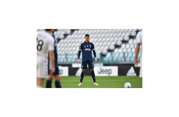 「ロナウドは練習だとFKを全部決める」 ユーヴェGK、失敗連発は“謎”と証言