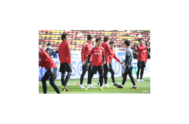 日本代表 vs U-24日本代表！ トップ選手たちの「鳥かご練習」を比べて見る