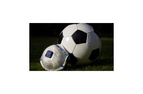 コロナ感染続出のプロサッカーチーム、なんと7人で試合を戦う！衝撃の結果に…
