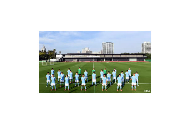 南野は肯定派！「やべぇ髪のヤツいる」日本代表をザワつかせた選手がいたぞ