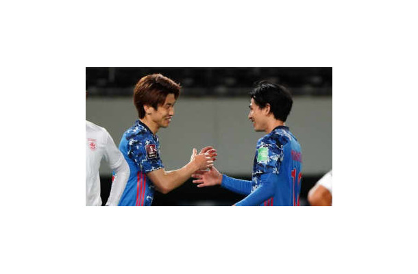 「馬鹿にすんなよ」  長友や南野ら、本田圭佑の“プロフェッショナル”で盛り上がる