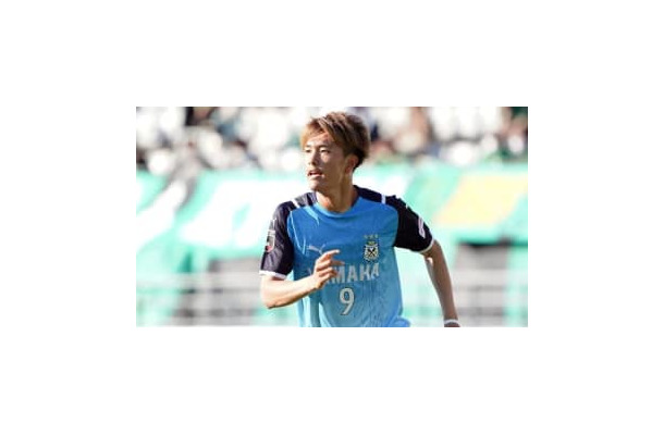小川航基、五輪メンバー発表直後の試合で決勝弾！元川崎MFのスルーパスもスゴイ