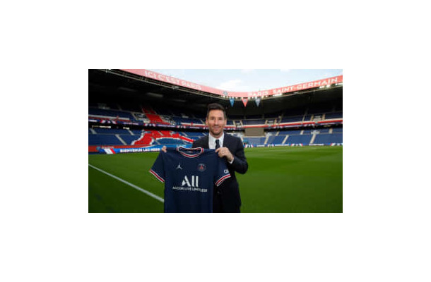 PSG、メッシ移籍の密着動画を公開！選手との初対面シーンもあるぞ