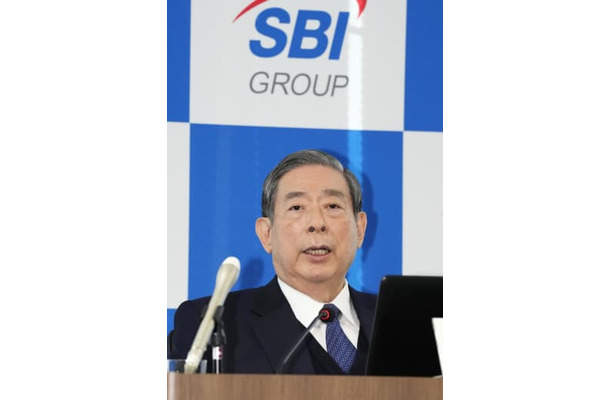 新生銀行の子会社化について記者会見するSBIホールディングスの北尾吉孝社長＝22日午前、東京都港区